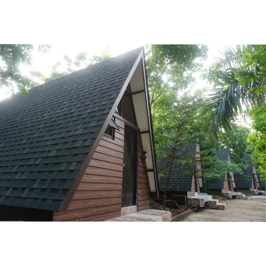 Floating Sanctuary Resort Powered By Cocotel Bulacan Eksteriør bilde